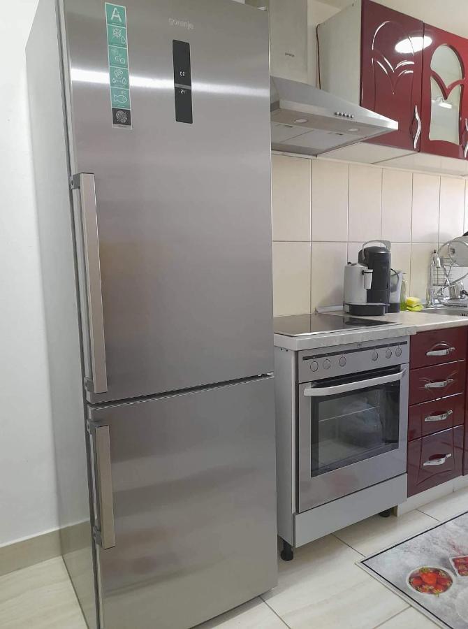 Stan Na Dan Gornji Milanovac-Centar-Nova Gradnja Apartman Kültér fotó