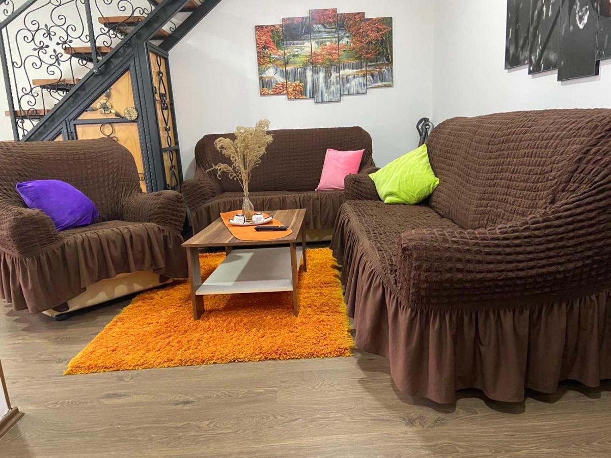 Stan Na Dan Gornji Milanovac-Centar-Nova Gradnja Apartman Kültér fotó