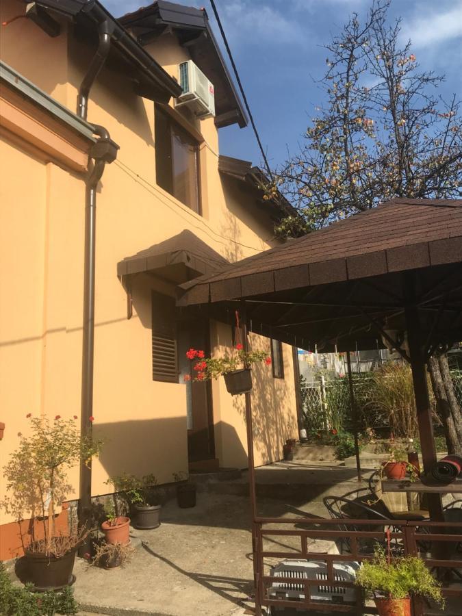 Stan Na Dan Gornji Milanovac-Centar-Nova Gradnja Apartman Kültér fotó